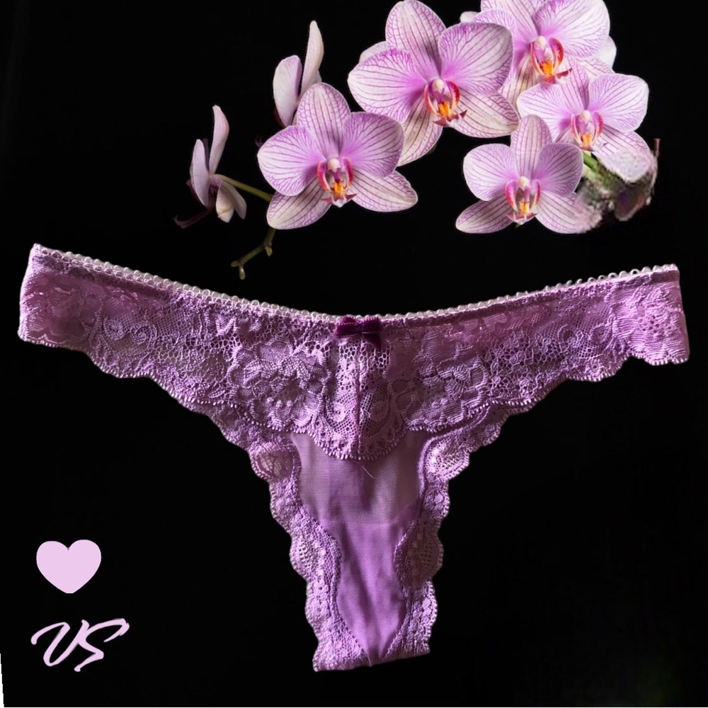 VICTORIA’S SECRET DREAM ANGELS LACE THONG PANTY